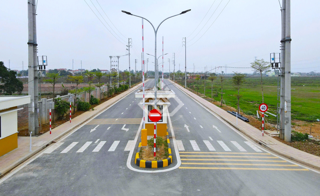 Dong Phu Yen Industrial Cluster, Ha Noi city 4 Dong Phu Yen Industrial Cluster, Ha Noi City